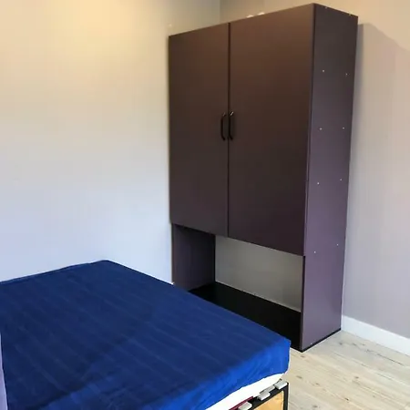 Chinchilla Apartment